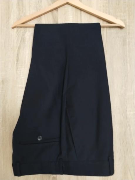 Smokingový svadobný/spoločenský oblek, 54