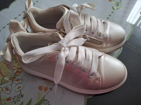 Elegantne tenisky, asso,32