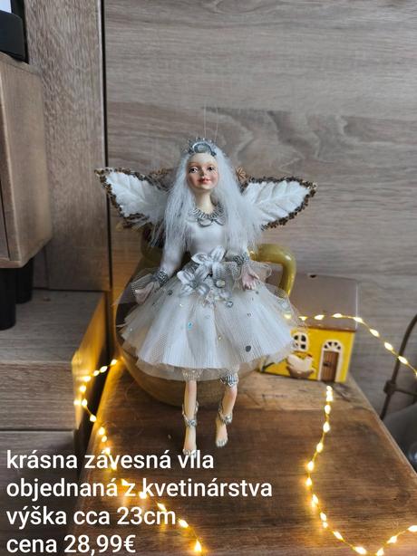 Krásna závesná dekorácia víla, 