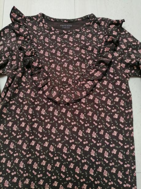 Tricko pre dievčatka volanove vel. 116, 116