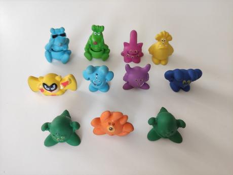 Gumove postavicky z kinder, 