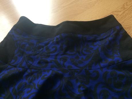 Sukna karen mill, 36