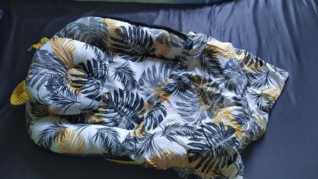 Hniezdo, šírka (cm): 60,dĺžka (cm): 80