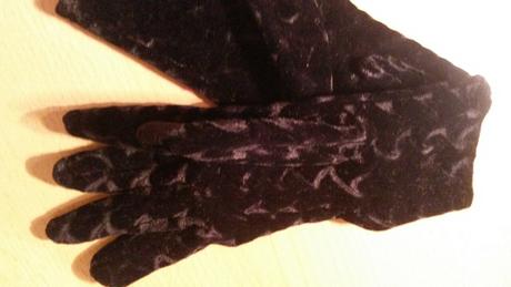 Zamatové rukavičky, m
