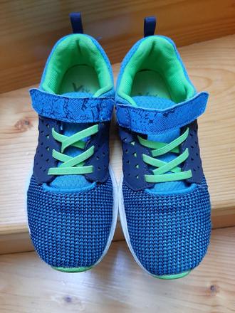 Botasky, deichmann,34