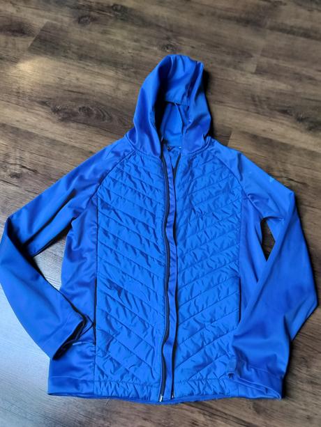 Hybridná bunda, 158