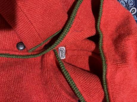 Oranžový pletený sveter, 158