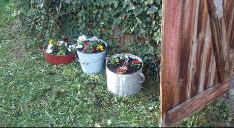 Staré smaltované hrnce 2 ks ( sada ),