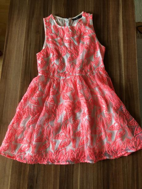 Saty pre sestricky, 98