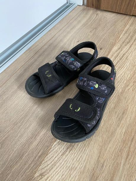 Šlapky na suchy zips, 28