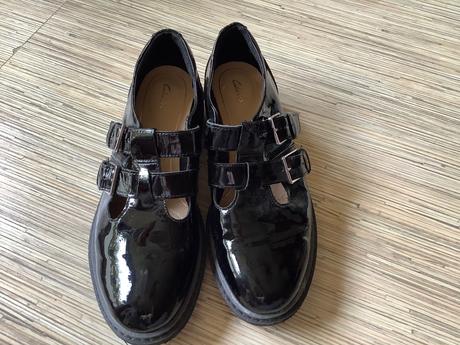 Kožené lakovane topanky, clarks,38