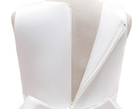 Nové šaty prijímanie rôzne veľkosti a modely, 122 - 170