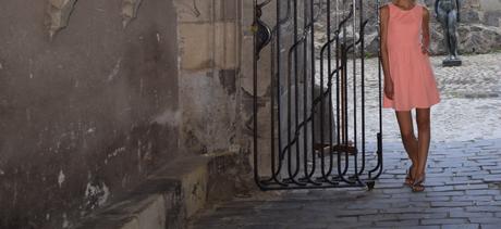 Krasne letné lososve šaty, velkost s, s