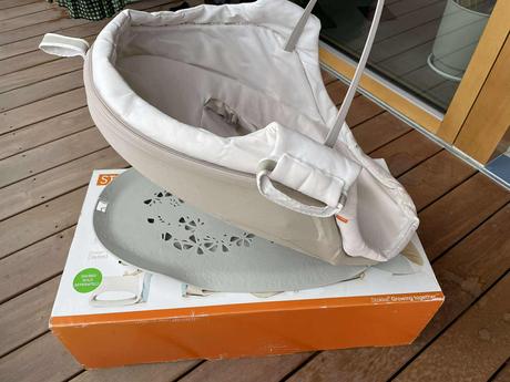 Stokke bouncer lezadlo, 