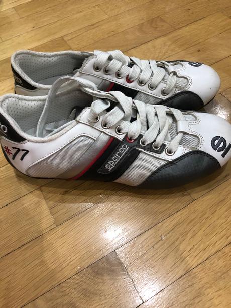 Športové botasky, 36