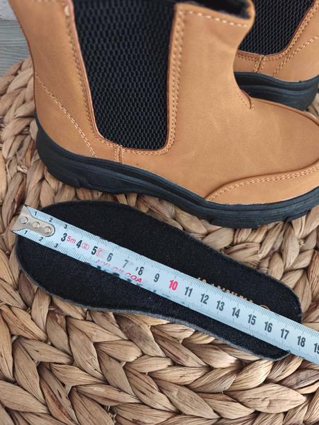 Prechodné 27-28, c&a,27