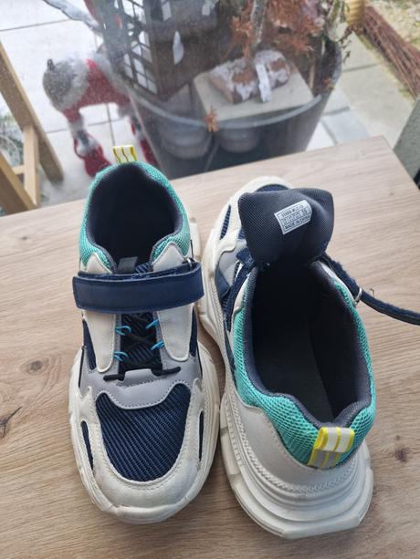 Chlačenské tenisky, reserved,39