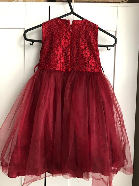 Bordové šaty, armani,104