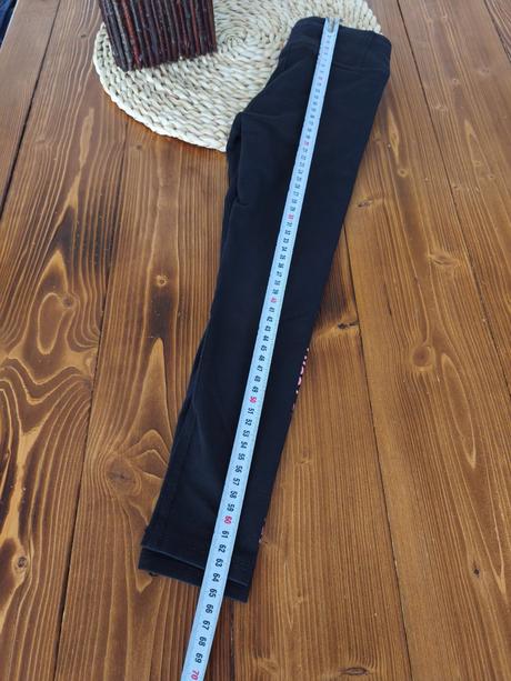 Leginy sportove cierne 116-122, decathlon,116