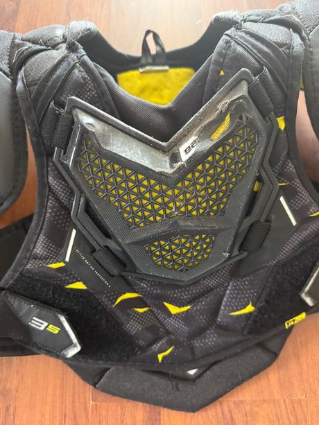 Hokejová vesta bauer supreme 3s, bauer,m