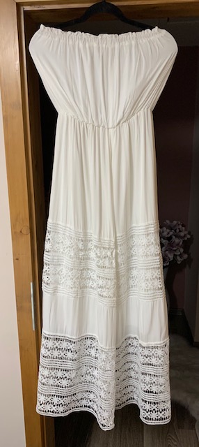 Dlhé boho šaty s čipkou,