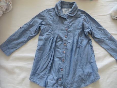 Bledomodrá košeľa, 116