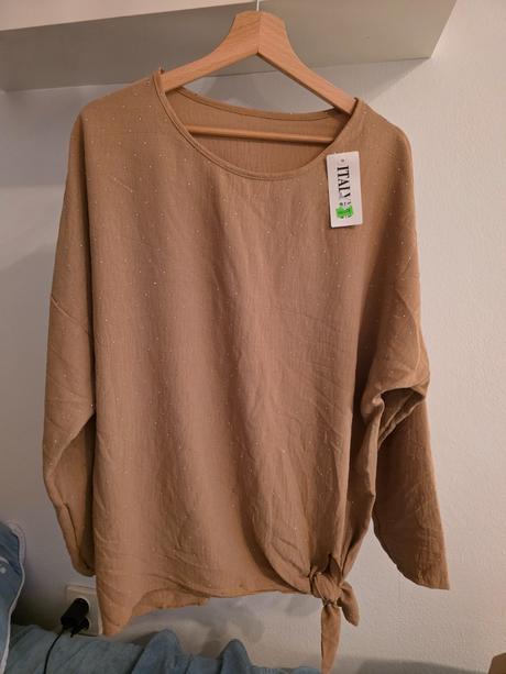 Blúzka s kamienkami, 46 / 48