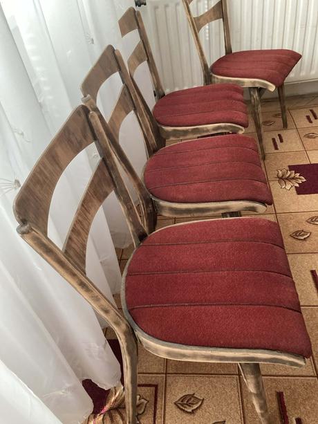 Stol jedálenský rozkladací +4 x stolička,, 