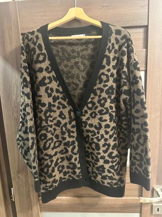 Sveter reserved m, reserved,m