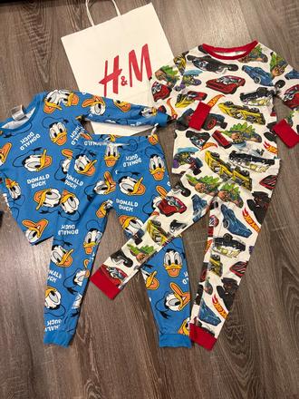H&m detske pyžamka donald duck a hot wheels, h&m,110
