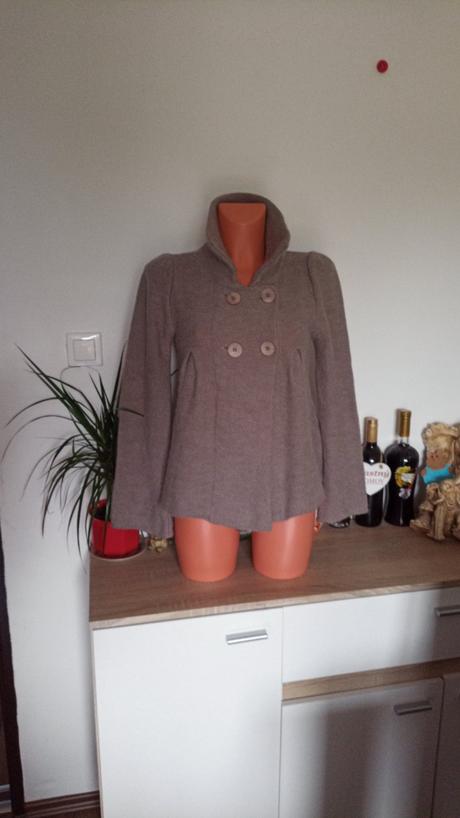 Pletený sveter v.s, s