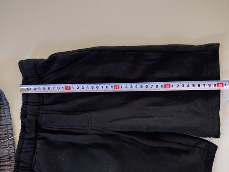 Predám chlapčenské teplákové kraťasy 2ks, f&f