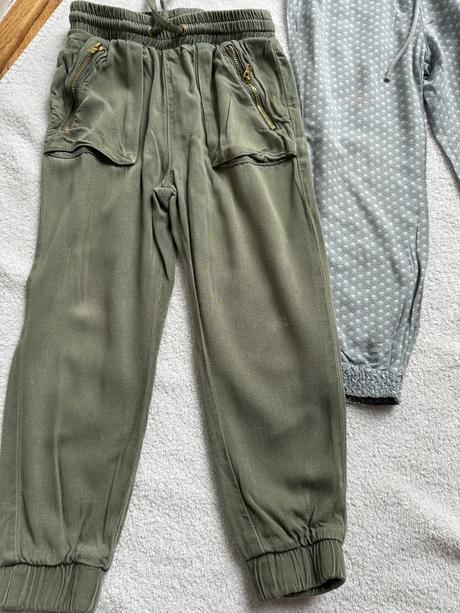 Dievčenské haremky 104, benetton,104