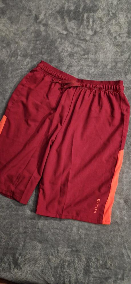 Tenučké kraťasy, decathlon,164