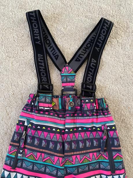 Oteplovacky, authority,104