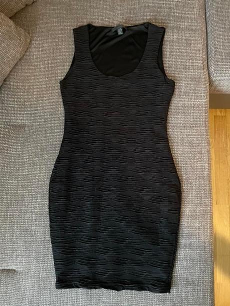 Čierne minišaty, new yorker,40