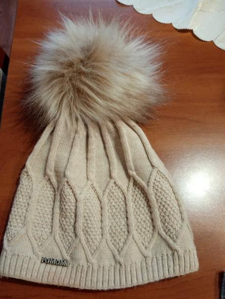 Čiapka s brmbolcom, 