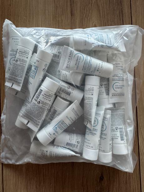 Atoderm intensive eye,