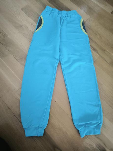 Tepláky modelko, modelko,134