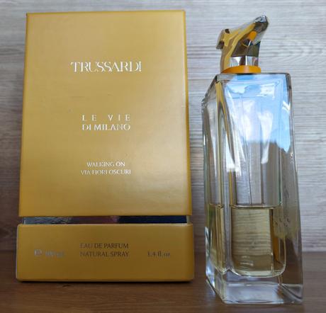 Trussardi - walking on via fiori oscuri, 