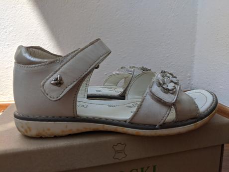 Sandalky, lasocki,30