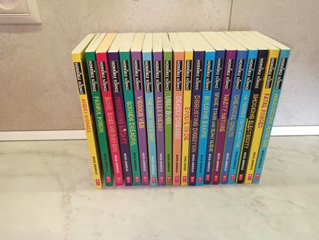 Horrible science - bulging box of books, 