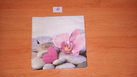 Servítky-rôzne motívy, 