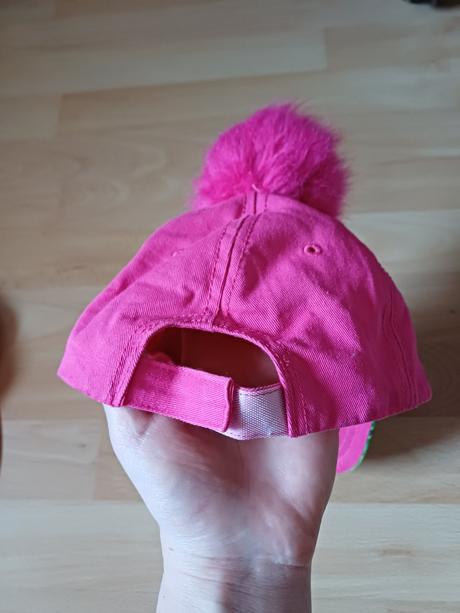 Šiltovka 1+1 gratis, 104