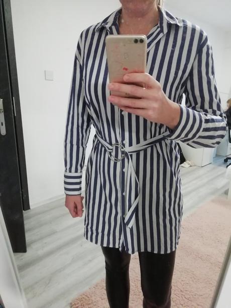 Predĺžená košeľa, bershka,s