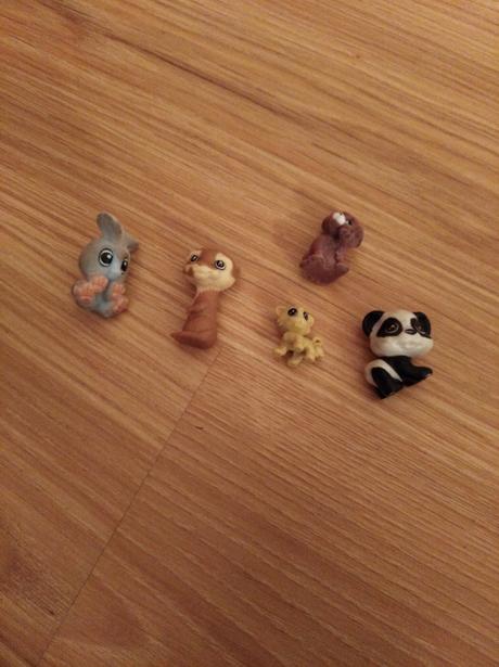 Figúrky - cena spolu,