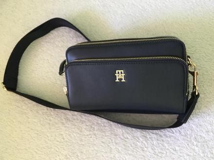 Tonny hilfiger crossbody kabelka, tommy hilfiger