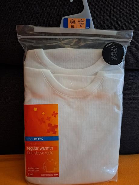 Termotričká 2ks, marks & spencer,152