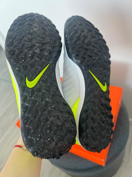 Detské futbalové turfy nike phantom, veľ. 37.5, nike,37