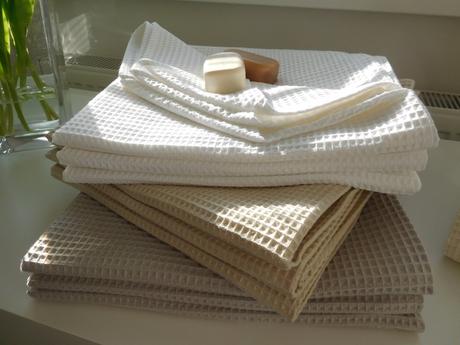 Vaflová bavlna - uteráky-140 x 70 cm, nové, 
